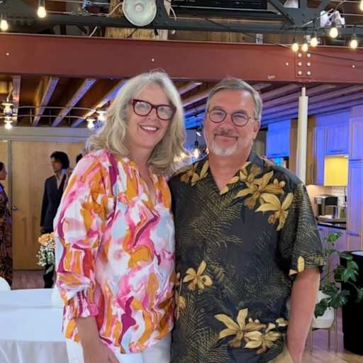 Profile image for pet sitters Megan & Robert