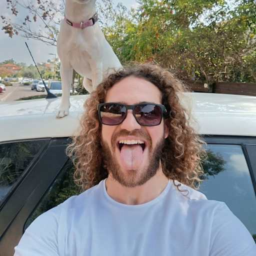 Profile image for pet sitters Rom & Vonya