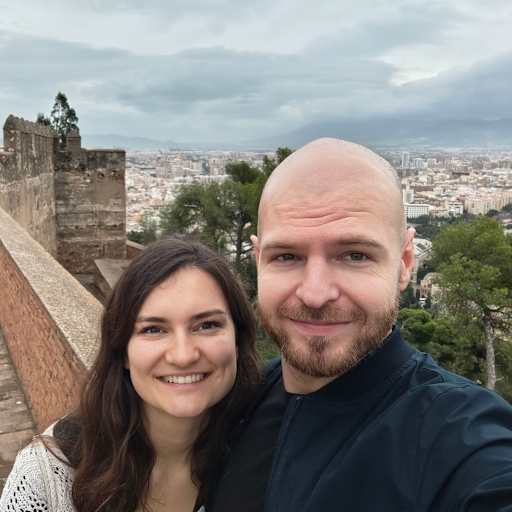 Profile image for pet sitters Antonio & Ana