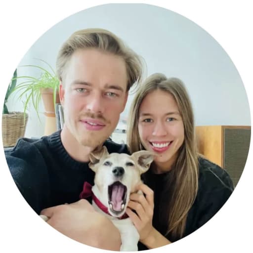 Profile image for pet sitters Stina & Nicolas