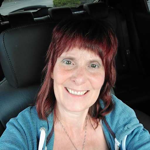 Profile image for pet sitter Helen