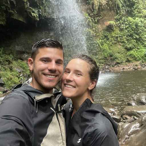 Profile image for pet sitters Hannah & Yannic