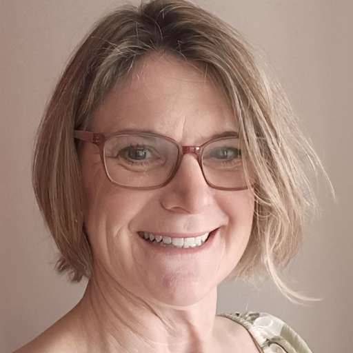 Profile image for pet sitters Karen & Steve