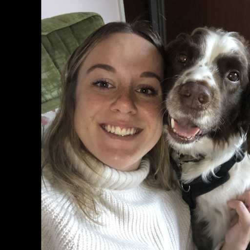 Profile image for pet sitters Chloe & Fraser