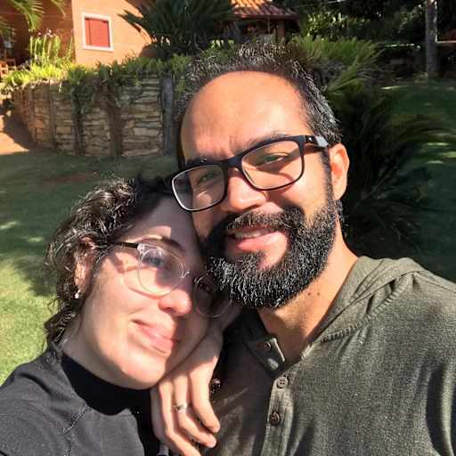 Profile image for pet sitters Anna Beatriz & Filipe