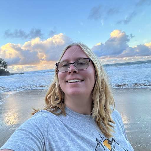 Profile image for pet sitter Erika