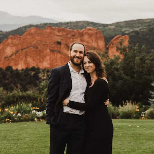 Profile image for pet sitters Ryan & Jennifer