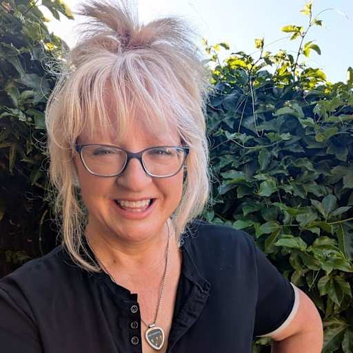 Profile image for pet sitter Angie