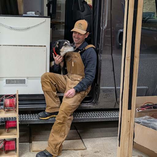 Profile image for pet sitter Emmanuel