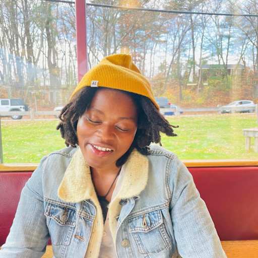 Profile image for pet sitter kaamilah