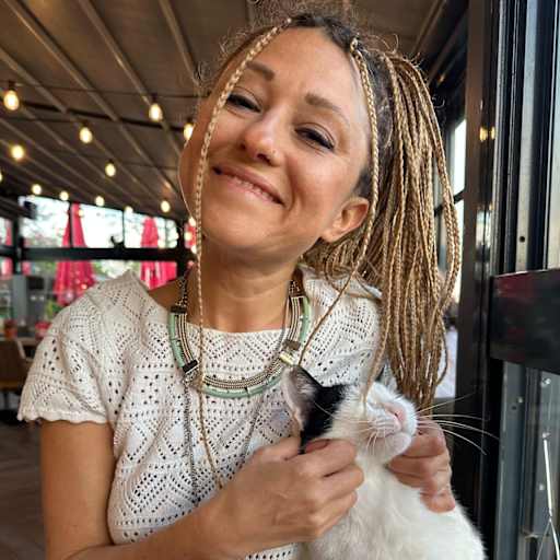 Profile image for pet sitter Merve