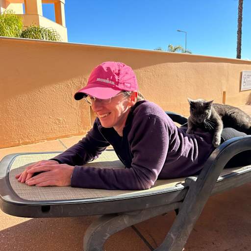 Profile image for pet sitters Zoe & Cameron