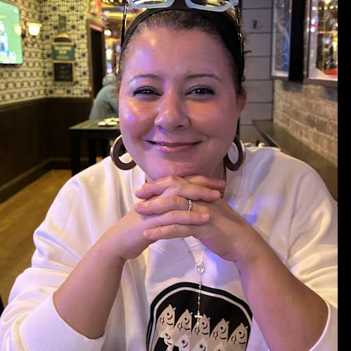 Profile image for pet sitter Ixeidy