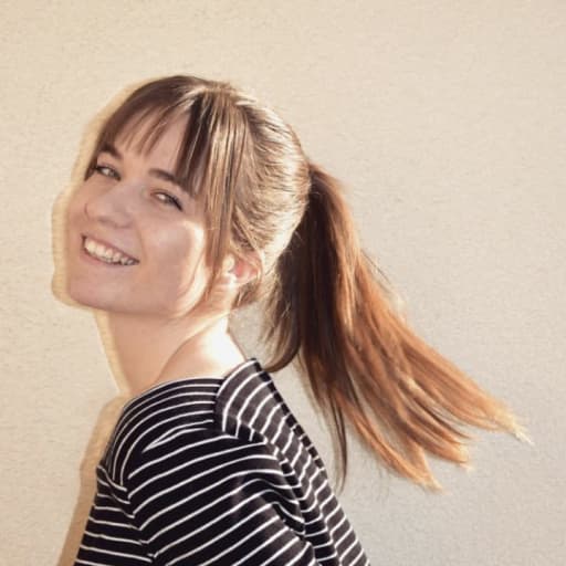 Profile image for pet sitter Simone