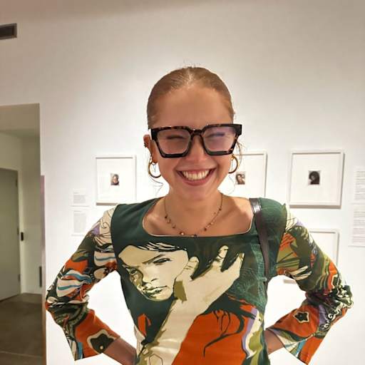 Profile image for pet sitter Ava