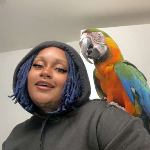 Profile image for pet sitter Chloe
