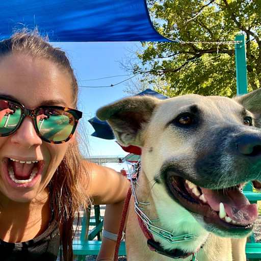 Profile image for pet sitter Samantha