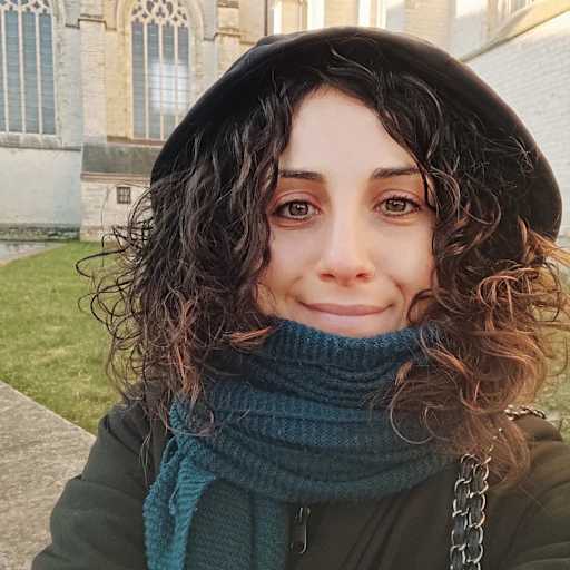 Profile image for pet sitter maria