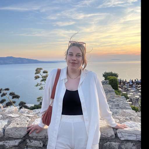 Profile image for pet sitter Katrina