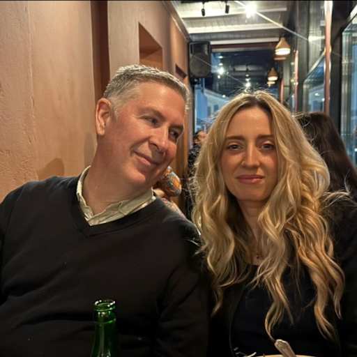 Profile image for pet sitters Manuel & Jessica