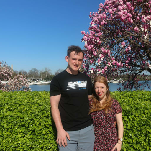 Profile image for pet sitters Anais & Mark
