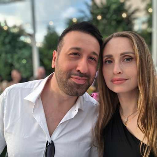 Profile image for pet sitters Tom & Olga