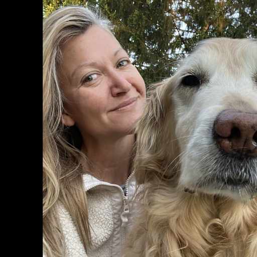 Profile image for pet sitter Dawn
