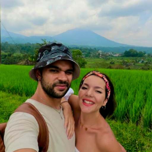 Profile image for pet sitters Barbara & Giorgio