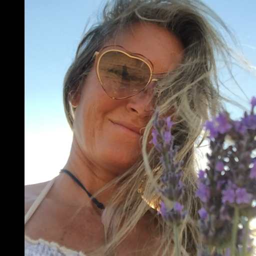 Profile image for pet sitter Sandrine
