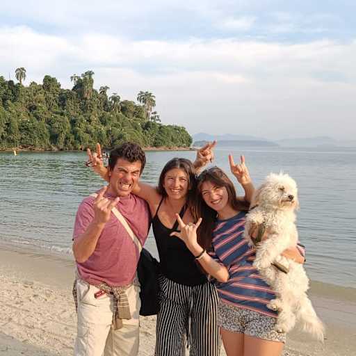 Profile image for pet sitters Mario, Andrea y Azul & Andrea