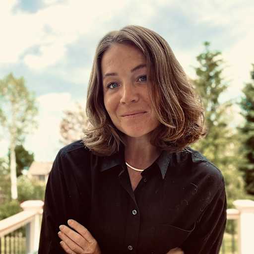 Profile image for pet sitter Kristi