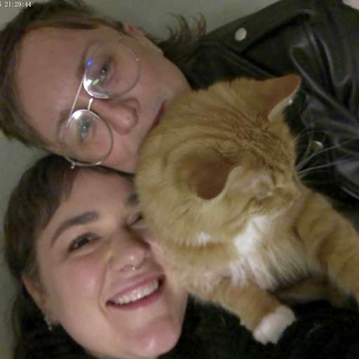 Profile image for pet sitters Hannah & Lindsey