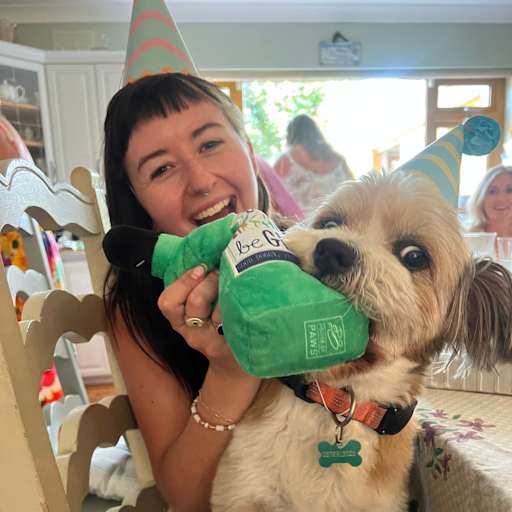 Profile image for pet sitter stefanie
