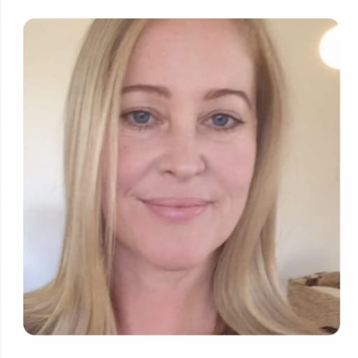 Profile image for pet sitter Rosie