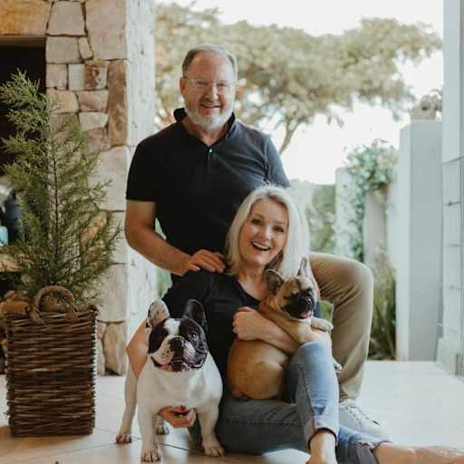 Profile image for pet sitters Grant & Tessa