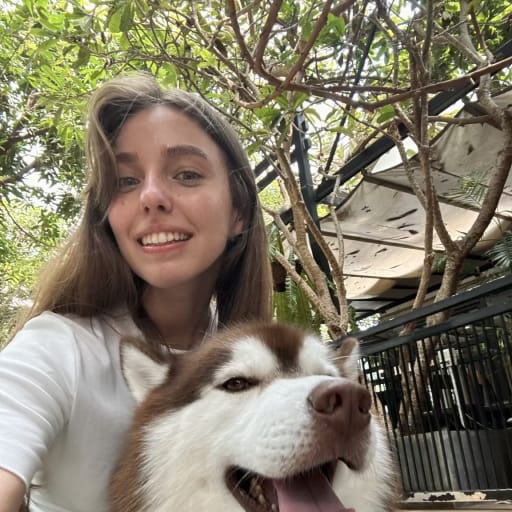 Profile image for pet sitters Darya & Maxim