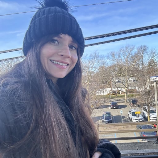 Profile image for pet sitter Elena