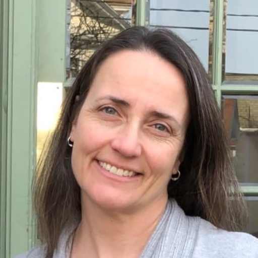 Profile image for pet sitter Lisa