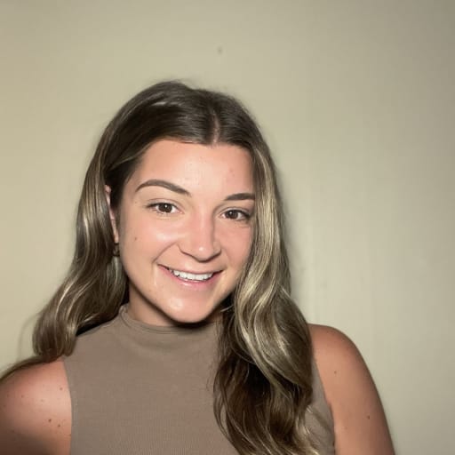 Profile image for pet sitter Madeline
