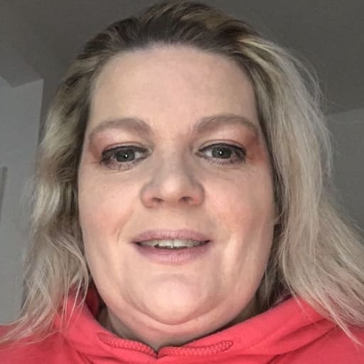 Profile image for pet sitter Ali