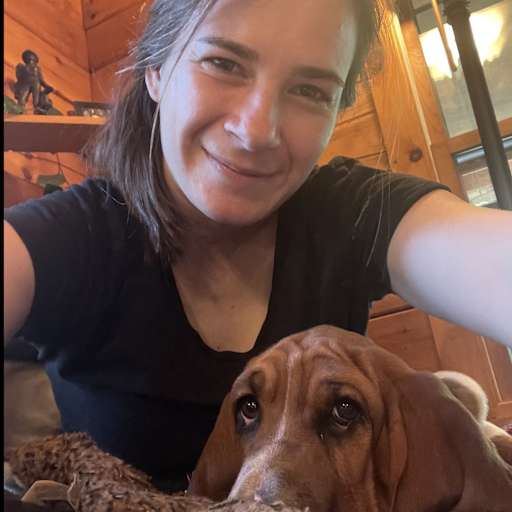 Profile image for pet sitter Natalie