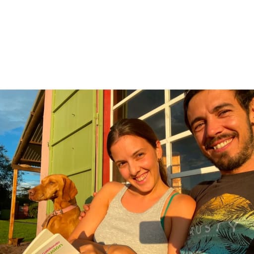 Profile image for pet sitters Ivanna & Alejandro 