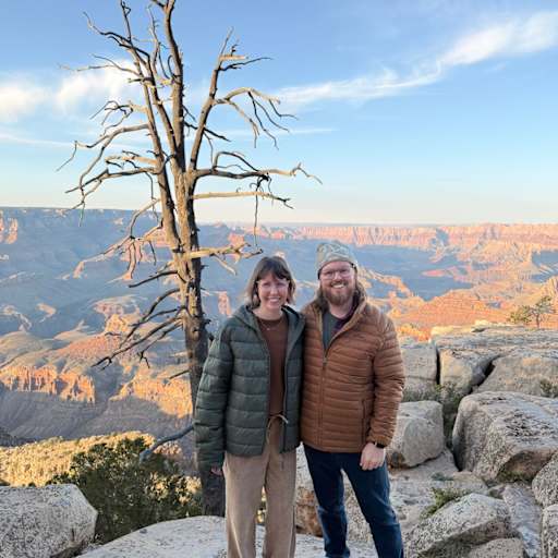 Profile image for pet sitters Alexander & Stephanie