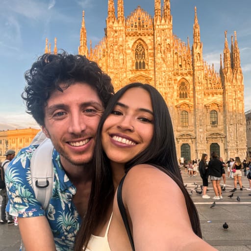 Profile image for pet sitters Carla & Juan Pablo 