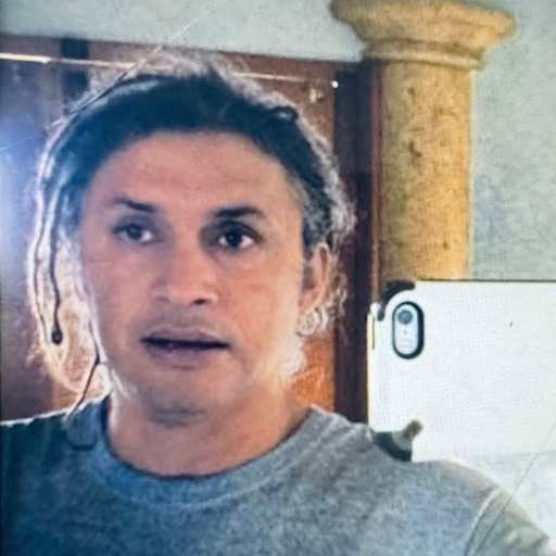 Profile image for pet sitter mauricio