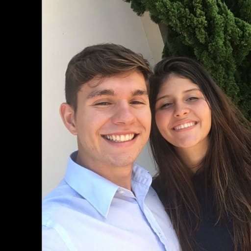 Profile image for pet sitters JULIANO & Yasmin