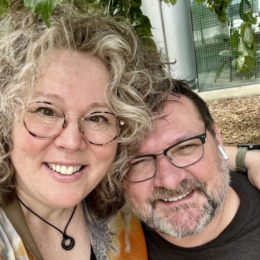 Profile image for pet sitters Kim & Brett