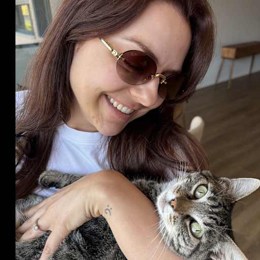 Profile image for pet sitter Raquel