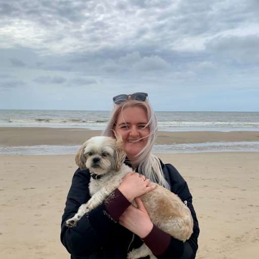 Profile image for pet sitter Lianne