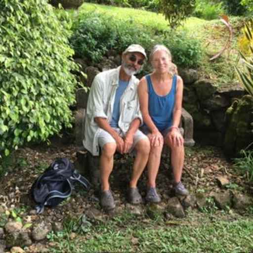 Profile image for pet sitters Mary & Thomas